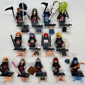 Naruto and Akatsuki figure set